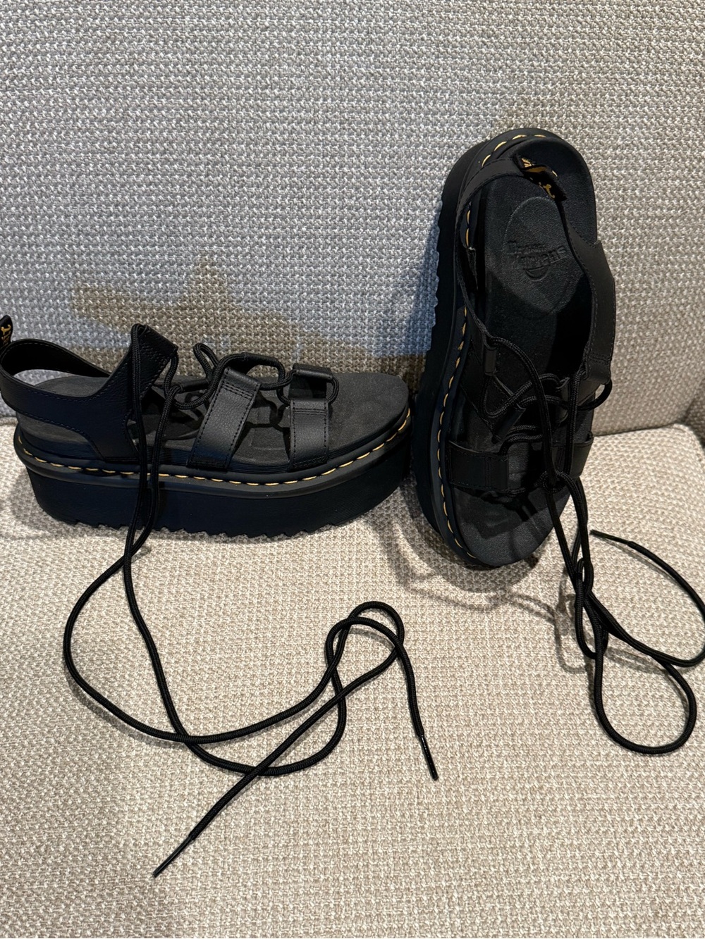 New Dr. Martens Nartilla Gladiator Black Platform Lace-Up 8 Sandals Lair soles